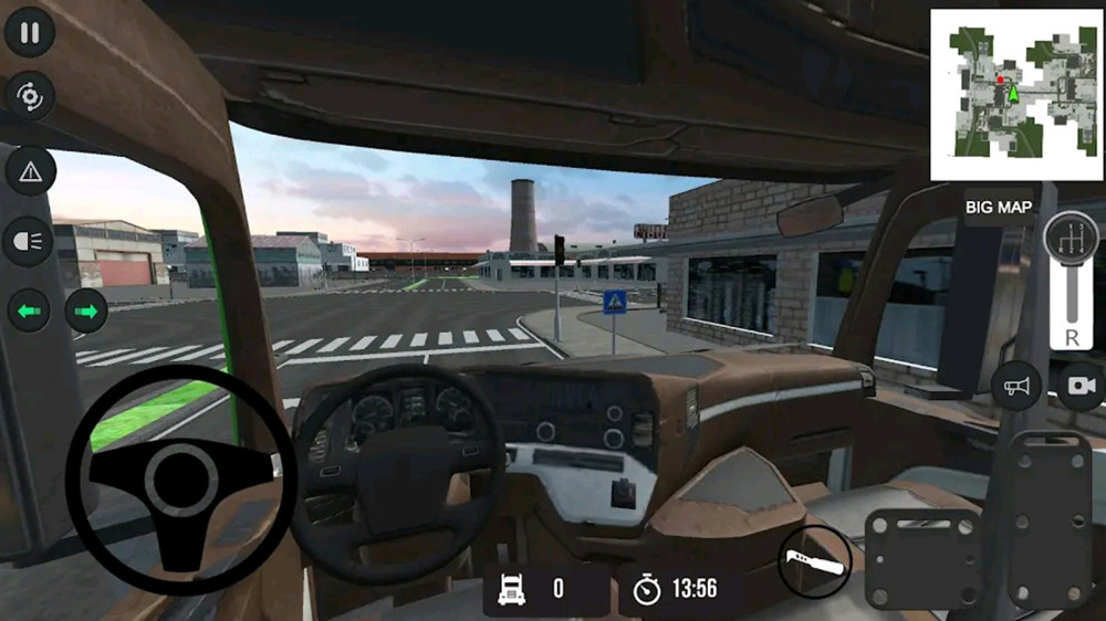 高端驾驶游戏下载图1