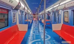 模拟地铁车厢 摇晃的地铁车厢